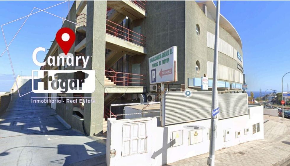 Commercial premises for sale in  Santa Cruz de Tenerife, Spain - 055691