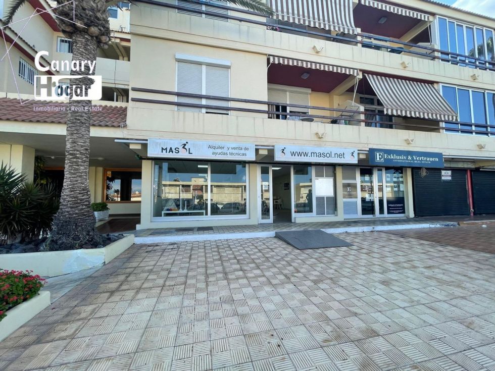 Commercial premises for sale in  Playa de la Américas, Spain - 051081