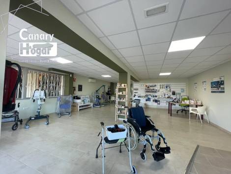 Commercial premises for sale in  Playa de la Américas, Spain - 055391