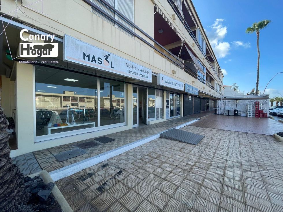 Commercial premises for sale in  Playa de la Américas, Spain - 055391