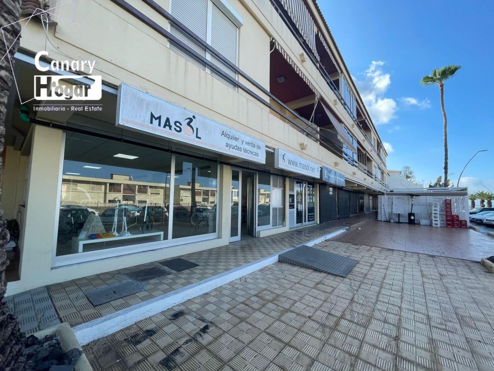 Commercial premises for sale in  Playa de la Américas, Spain - 055391