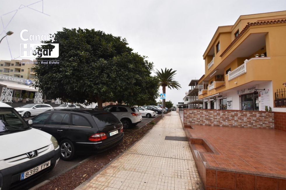 Commercial premises for sale in  El Puertito, Spain - 055751