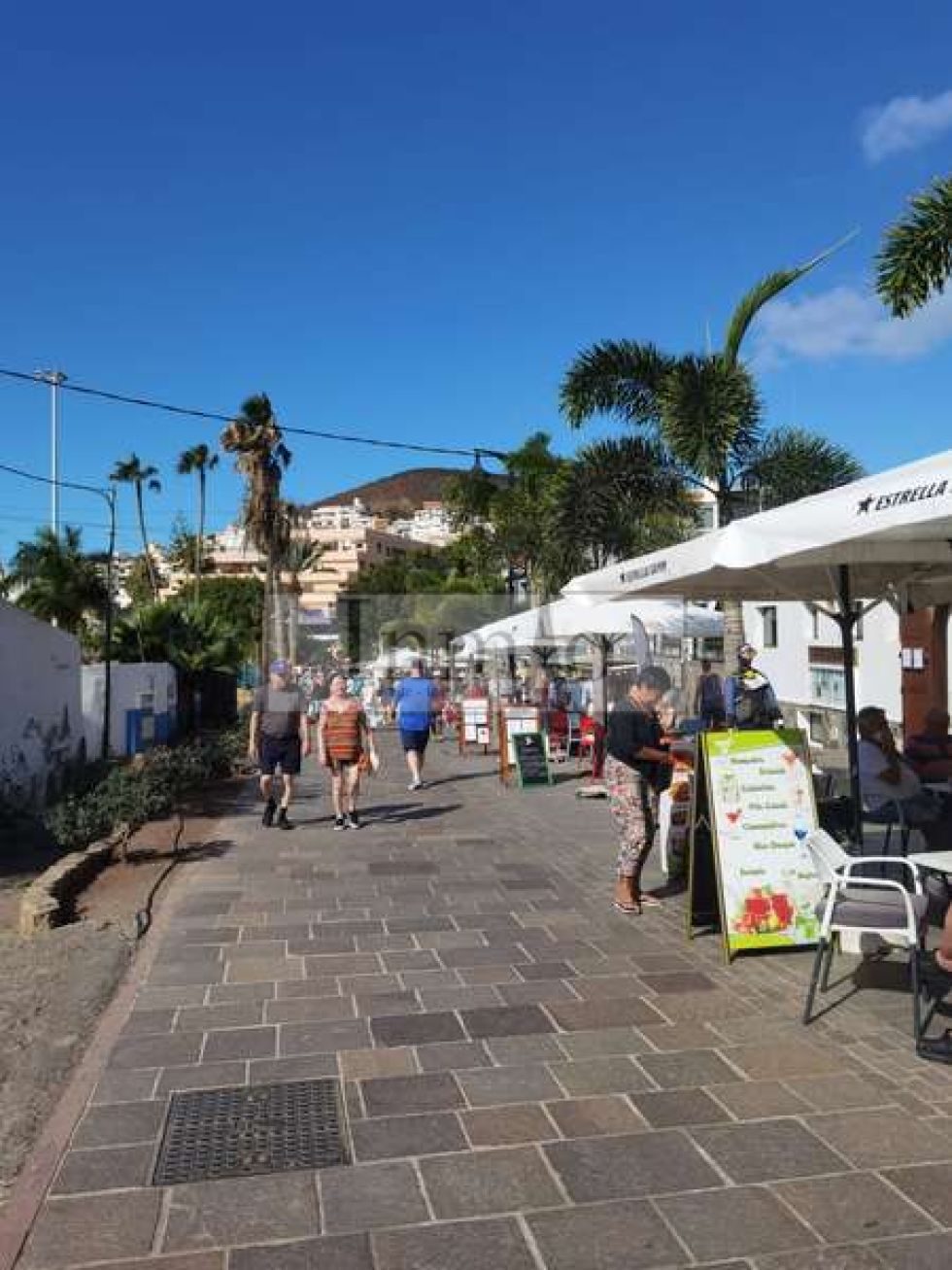 Commercial premises for sale in  Los Cristianos, Spain - 405628