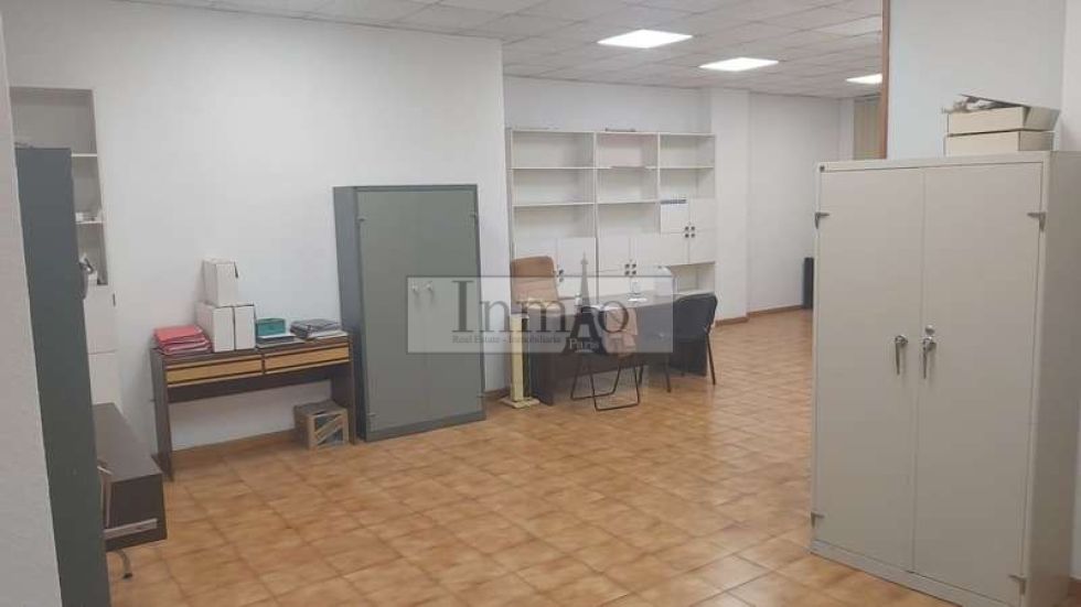 Commercial premises for sale in  Cristianos, Los, ES - 417360