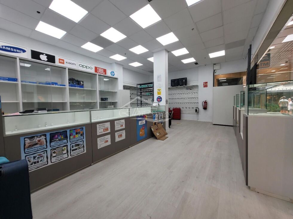 Commercial for sale in  Playa de las Américas, Spain - 5967