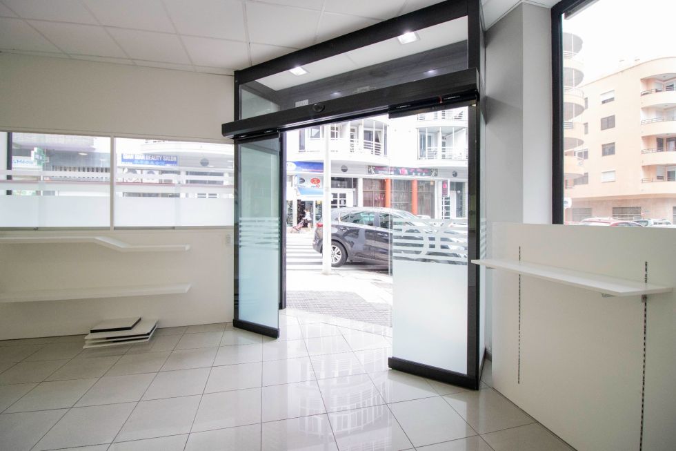 Commercial premises for sale in  El Médano, Spain - LOC0007