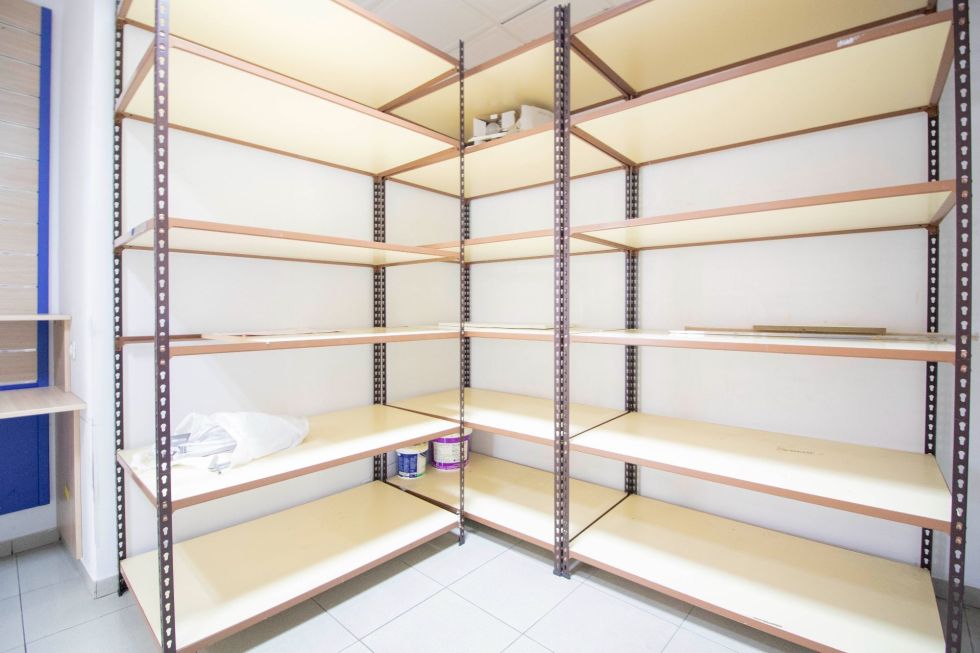 Commercial premises for sale in  El Médano, Spain - LOC0008
