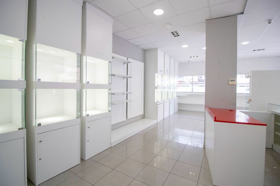 Commercial premises for sale in  El Médano, Spain - LOC0008