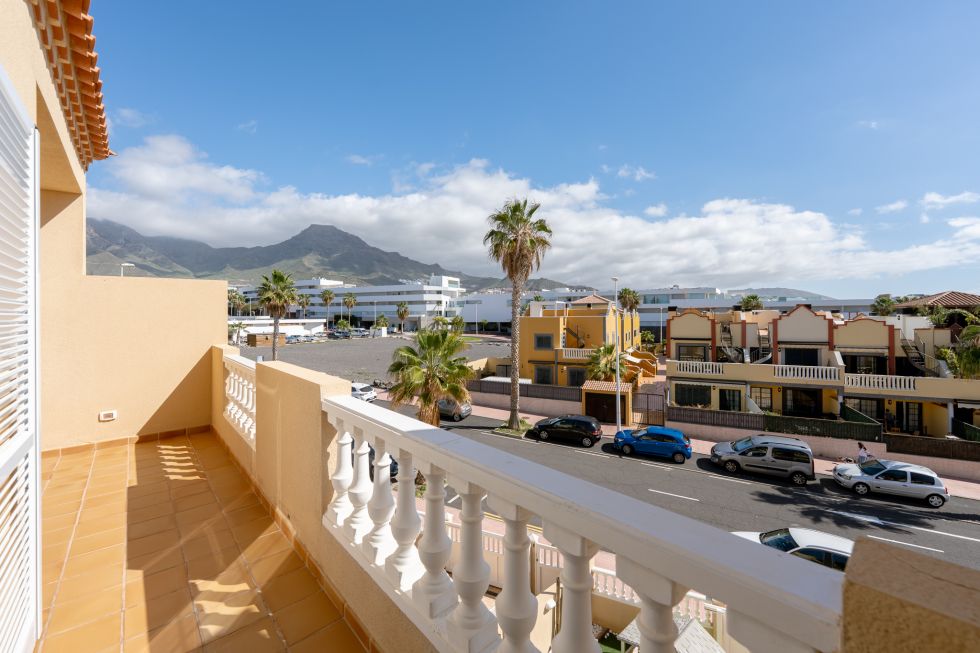 Duplex for rent in  Balcones del Duque, Costa Adeje, Spain - TRV-176