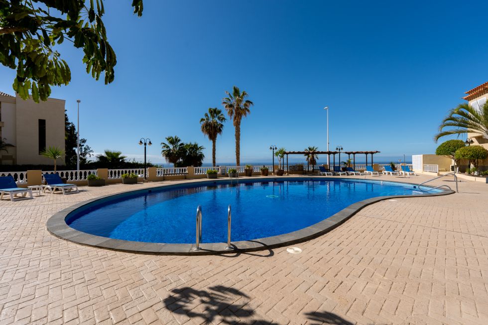 Duplex for rent in  Balcones del Duque, Costa Adeje, Spain - TRV-176