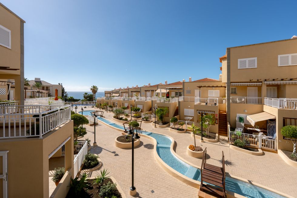 Duplex for rent in  Balcones del Duque, Costa Adeje, Spain - TRV-176