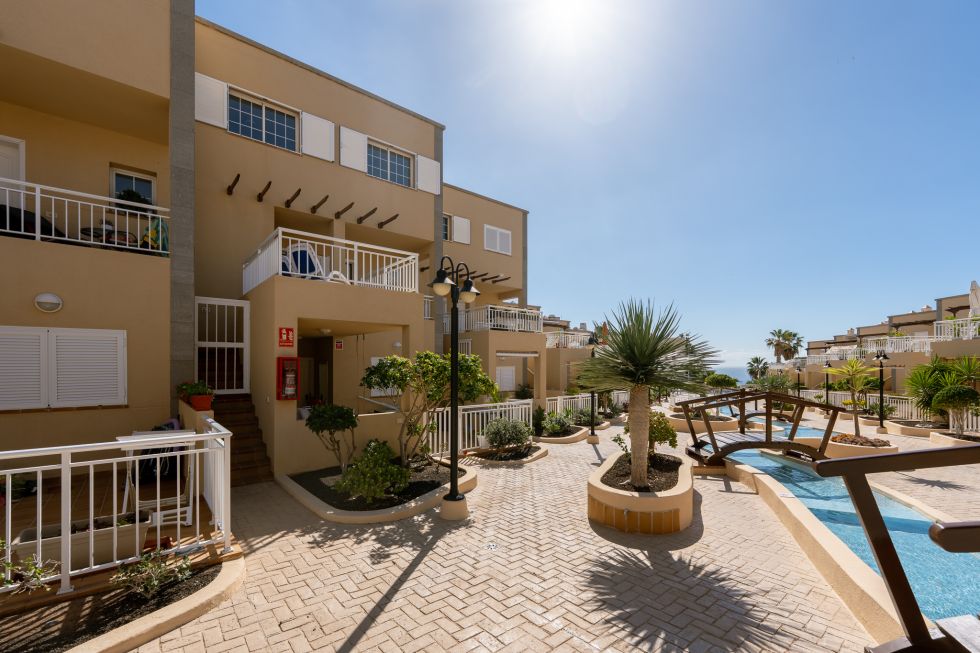 Duplex for rent in  Balcones del Duque, Costa Adeje, Spain - TRV-176