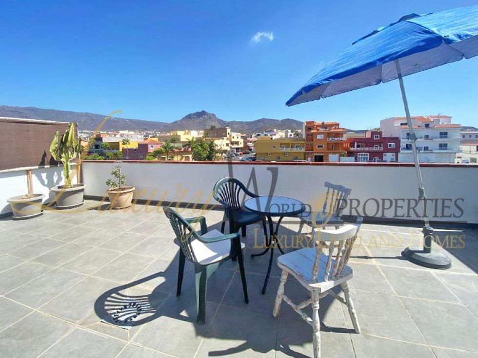 Duplex for sale in  Arona, Spain - LWP4671 Apartamento en Buzanada