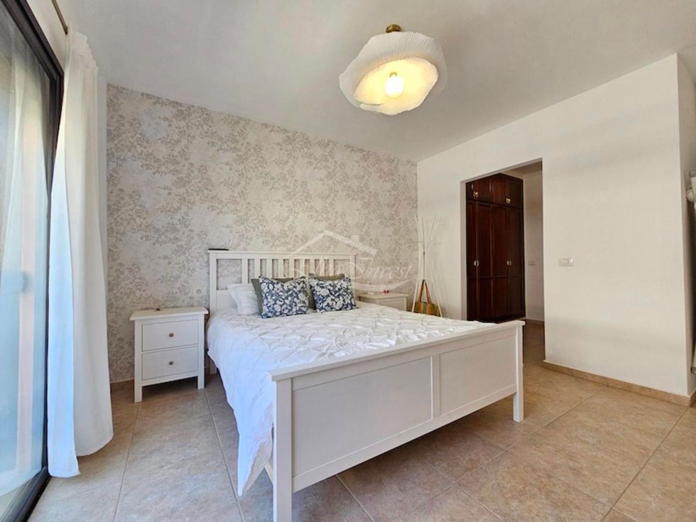Duplex for sale in  San Isidro, Spain - 5834