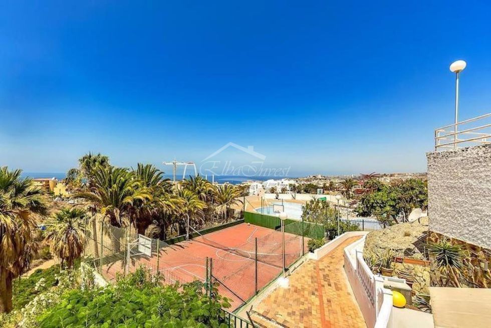 Duplex for sale in  Santa Cruz de Tenerife, Spain - 5641