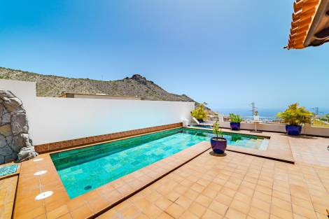 Duplex for sale in  Urbanización Roque del Conde, Costa Adeje, Spain - TRC-2983