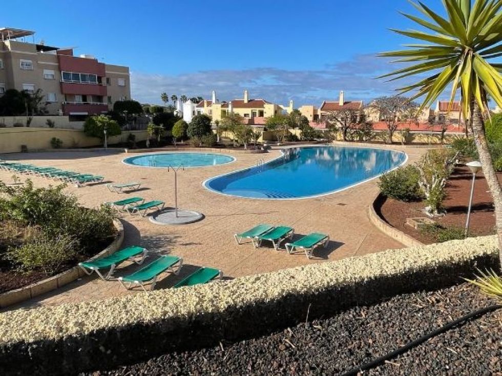 Apartment for rent in  La Pineda, Costa Adeje, España - TR-2691