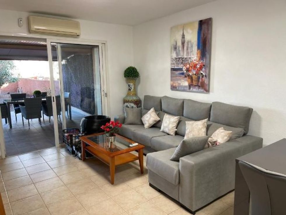 Apartment for rent in  La Pineda, Costa Adeje, España - TR-2691