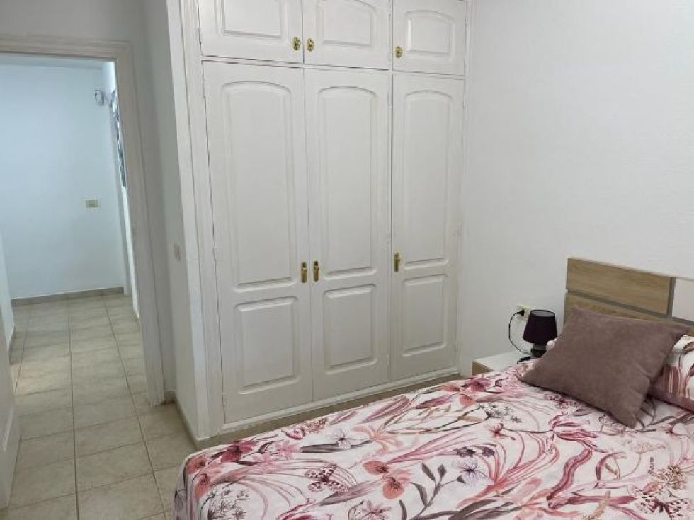 Apartment for rent in  La Pineda, Costa Adeje, España - TR-2691