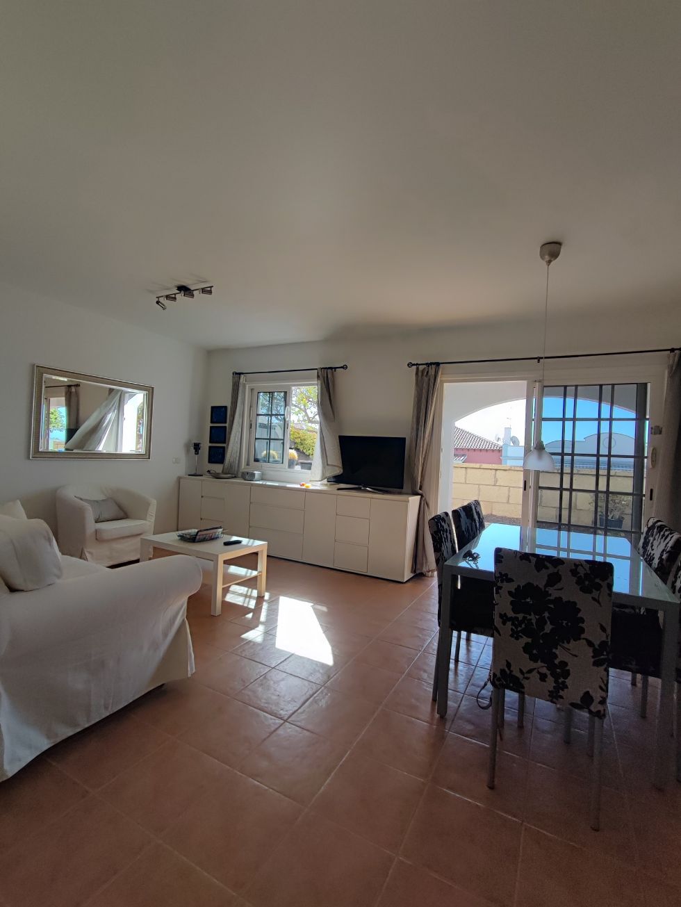 Flat/apartment for sale in  Biltmore/Jardin de San Miguel de Abona, Las Chafiras, Spain - TR-2793