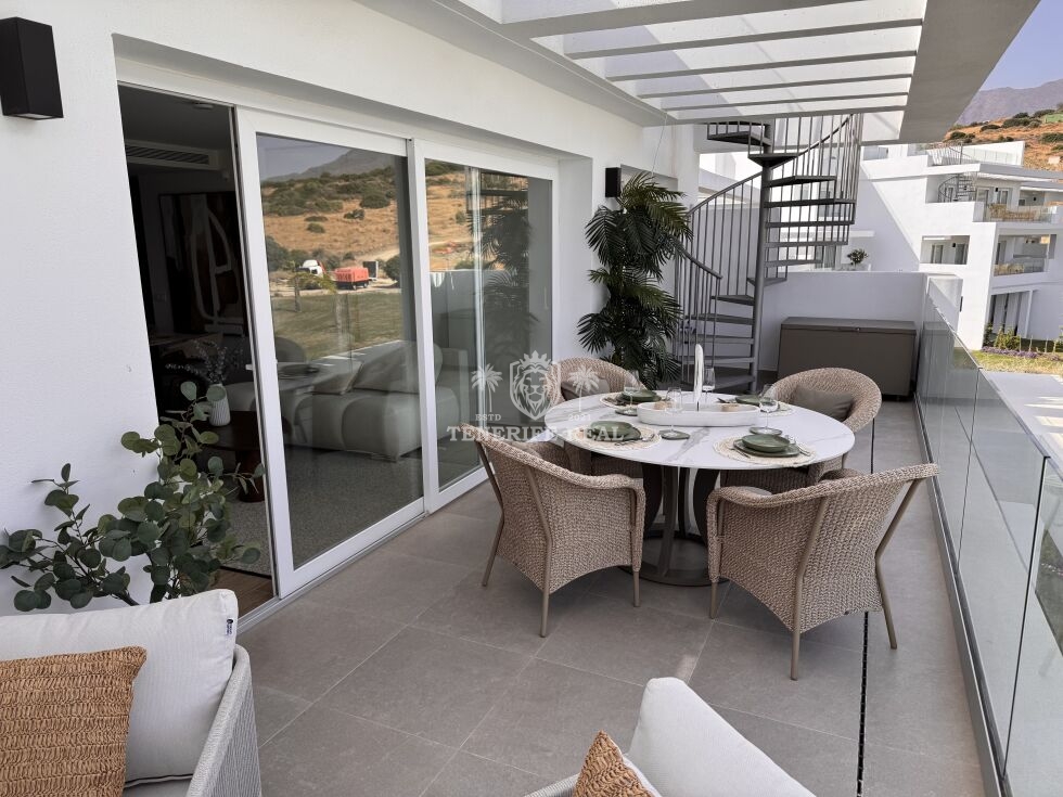 Penthouse for sale in  Estepona, Spain - TR-3027