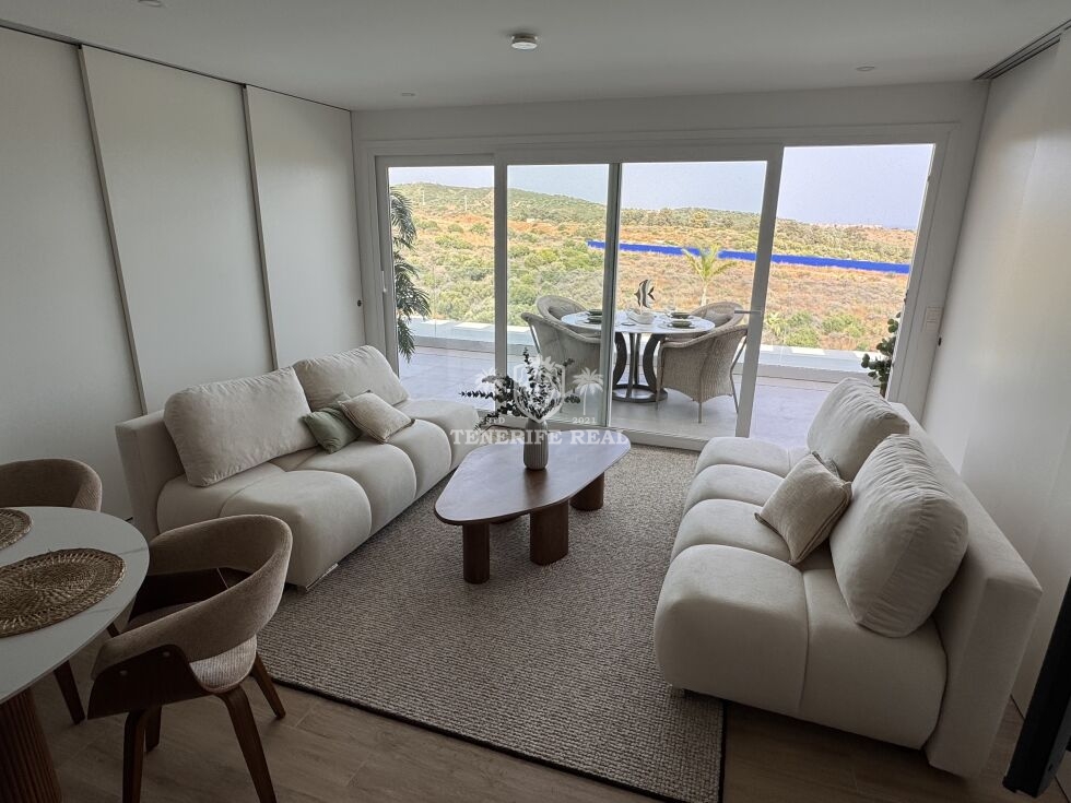 Penthouse for sale in  Estepona, Spain - TR-3027
