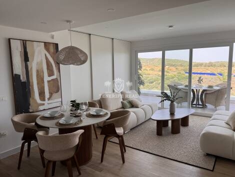 Penthouse for sale in  Estepona, Spain - TR-3027