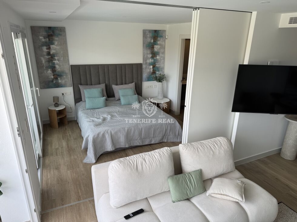 Penthouse for sale in  Estepona, Spain - TR-3027