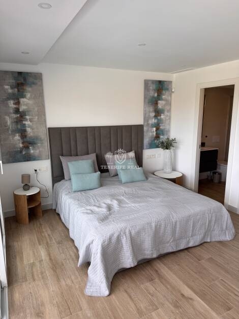 Penthouse for sale in  Estepona, Spain - TR-3027