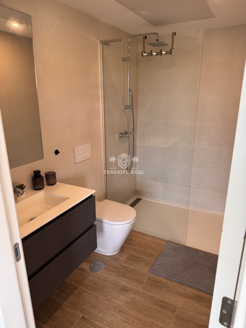 Penthouse for sale in  Estepona, Spain - TR-3027