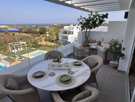 Penthouse for sale in  Estepona, Spain - TR-3027