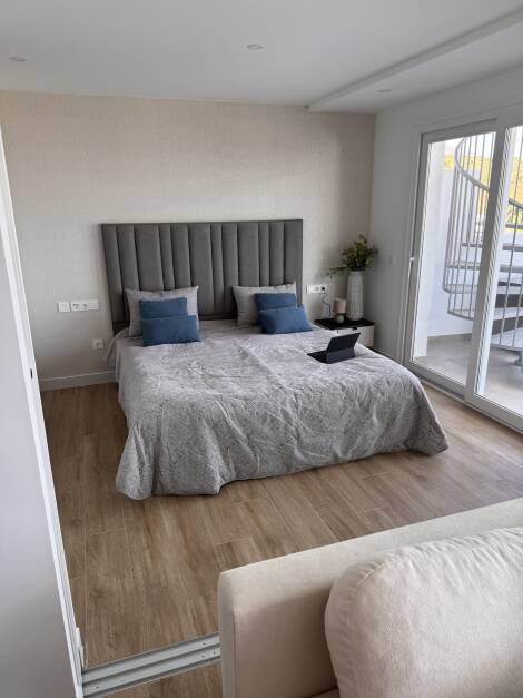 Penthouse for sale in  Estepona, Spain - TR-3027