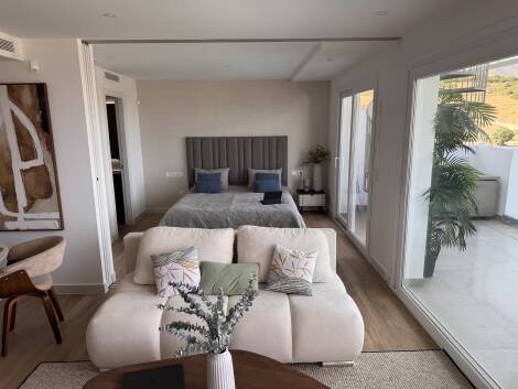 Penthouse for sale in  Estepona, Spain - TR-3027