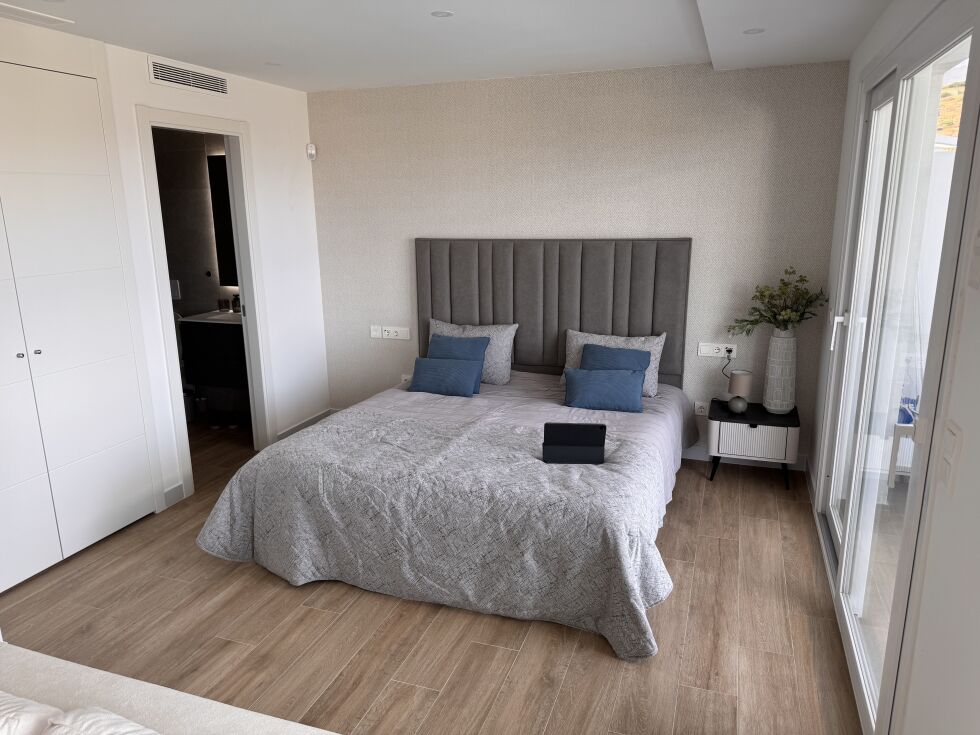 Penthouse for sale in  Estepona, Spain - TR-3027