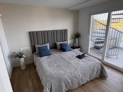 Penthouse for sale in  Estepona, Spain - TR-3027