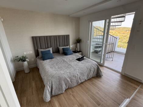Penthouse for sale in  Estepona, Spain - TR-3027