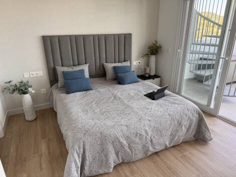 Penthouse for sale in  Estepona, Spain - TR-3027