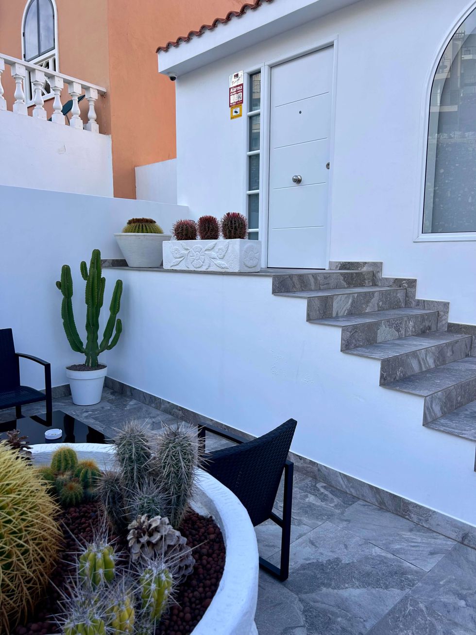 Townhouse for sale in  Ocean View, Costa Adeje, Spain - TR-2679