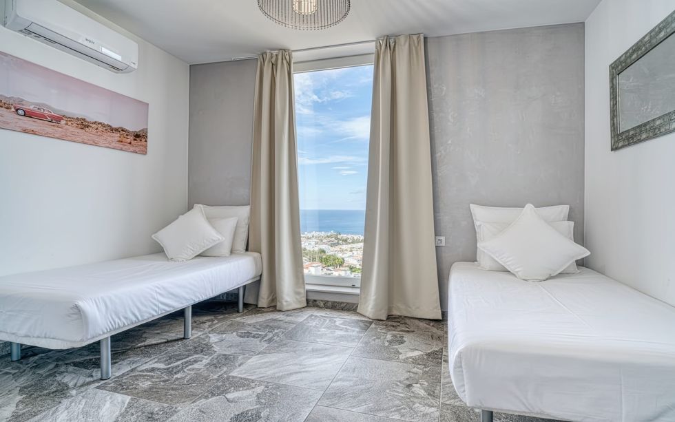 Townhouse for sale in  Ocean View, Costa Adeje, Spain - TR-2679