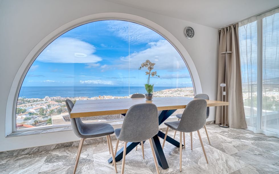 Townhouse for sale in  Ocean View, Costa Adeje, Spain - TR-2679