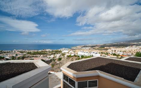 Townhouse for sale in  Ocean View, Costa Adeje, Spain - TR-2679
