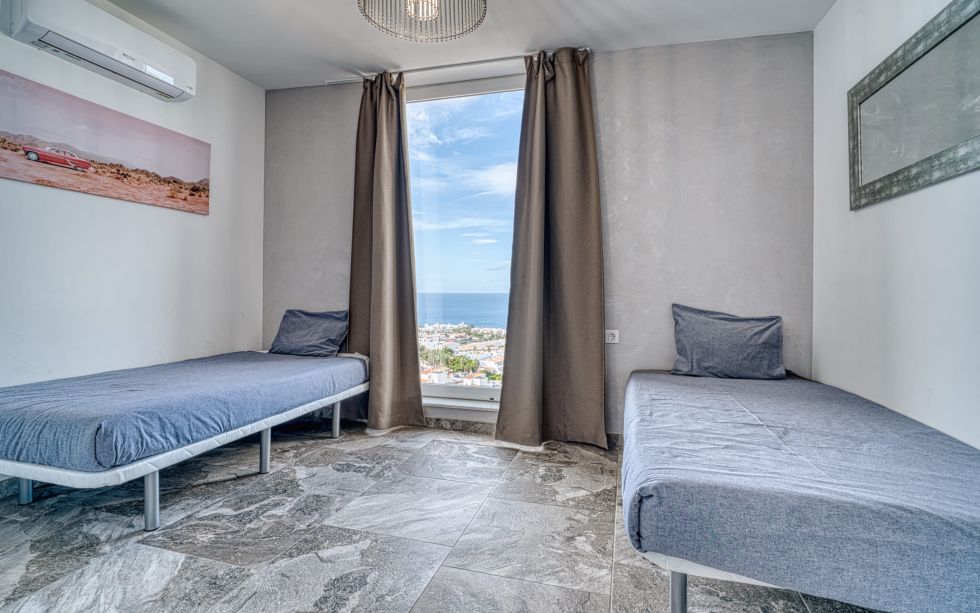 Townhouse for sale in  Ocean View, Costa Adeje, Spain - TR-2679