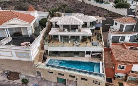 Villa for sale in  Costa Adeje, Spain - TR-2864