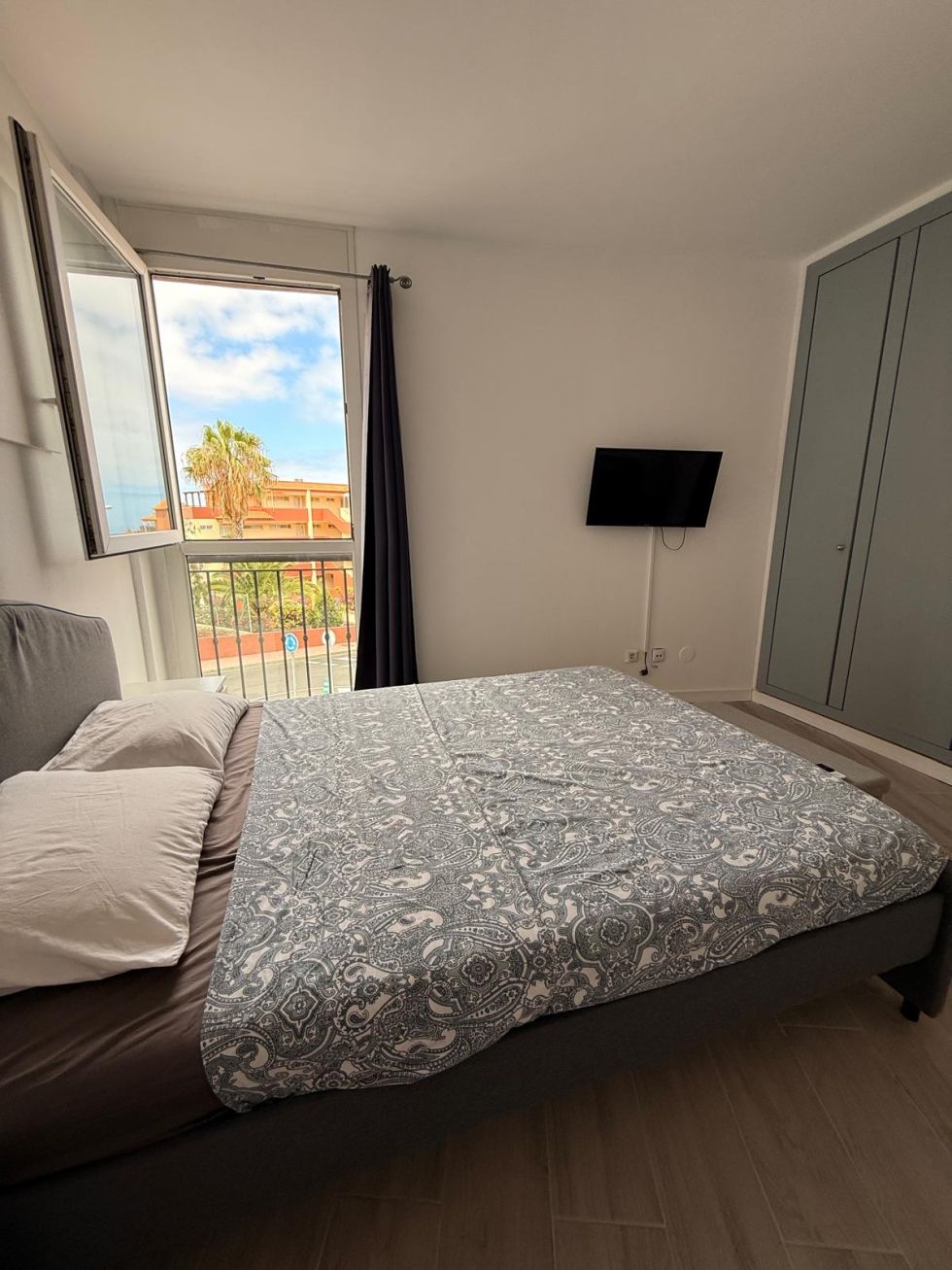 Flat/apartment for rent in  Los Altos del Roque, Costa Adeje, Spain - TR-2970