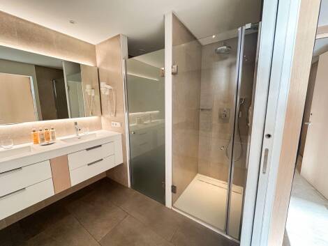 Flat/apartment for sale in  Los Jardines de Abama suits, Abama, Spain - TR-3031