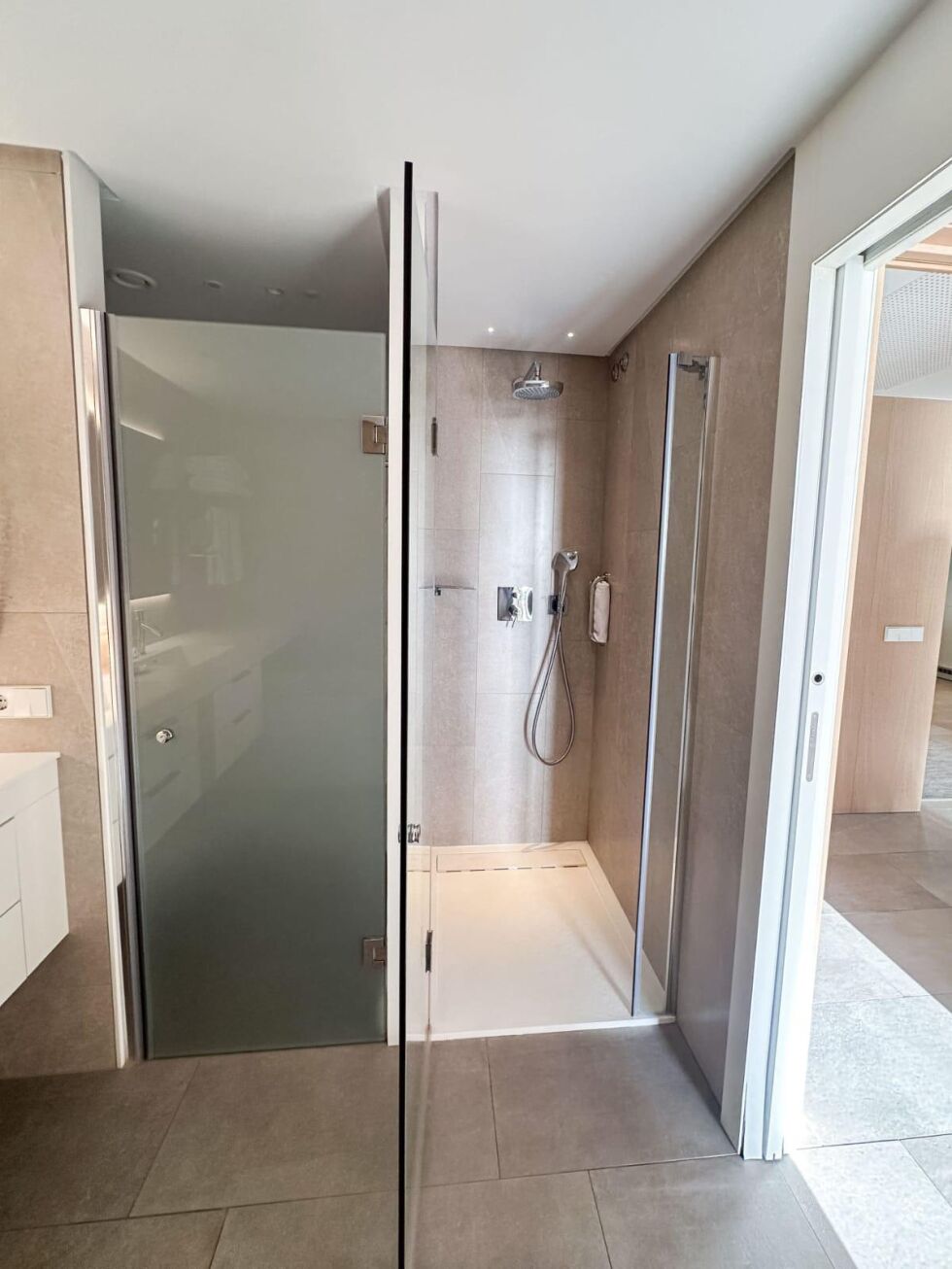 Flat/apartment for sale in  Los Jardines de Abama suits, Abama, Spain - TR-3031