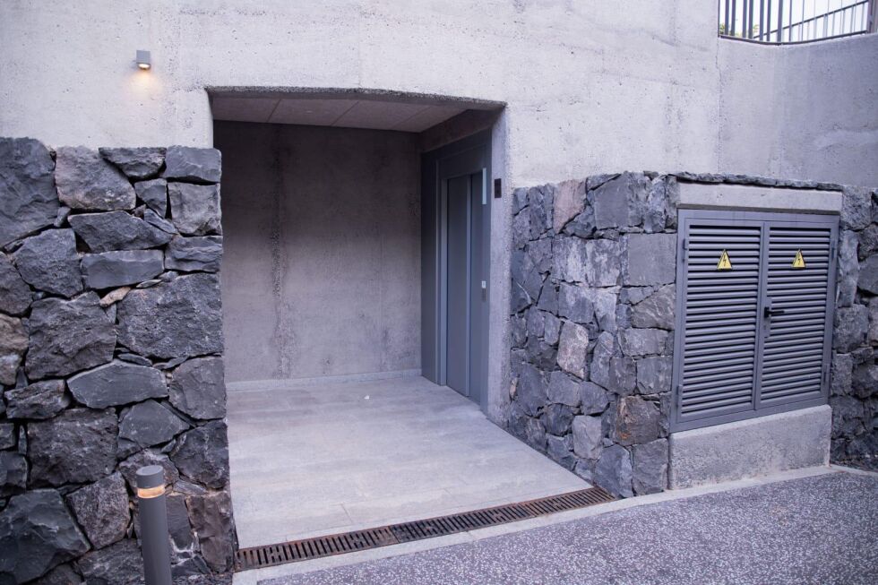 Flat/apartment for sale in  Los Jardines de Abama suits, Abama, Spain - TR-3031