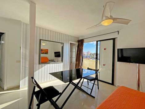 Flat/apartment for sale in  Aparthotel Playazul, Arona, Spain - TR-2975