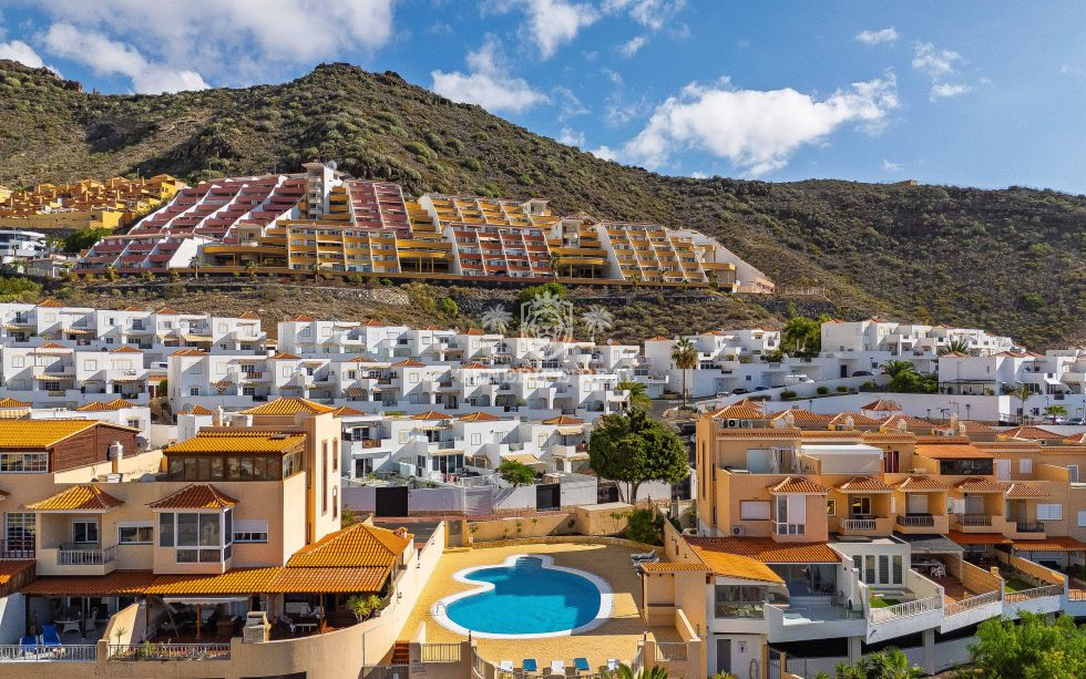 Flat/apartment for sale in  Balcon del Atlántico, Costa Adeje, Spain - TR-3014