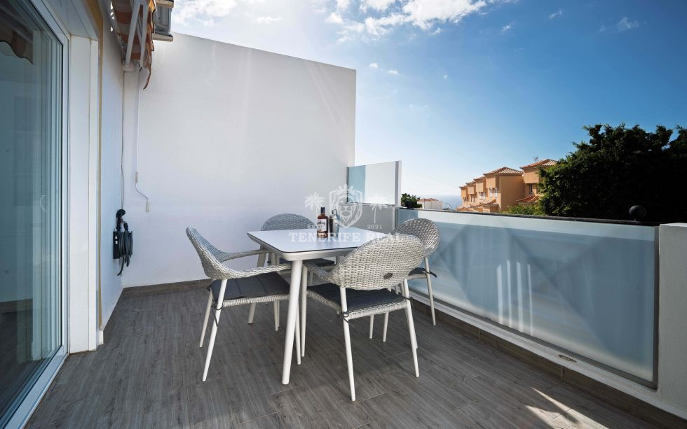 Flat/apartment for sale in  Balcon del Atlántico, Costa Adeje, Spain - TR-3014